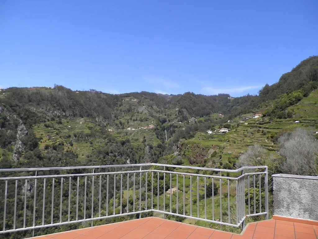 Villa Luz - Family House Vacations- Large Private Outdoor Area Santa Cruz  Portugal